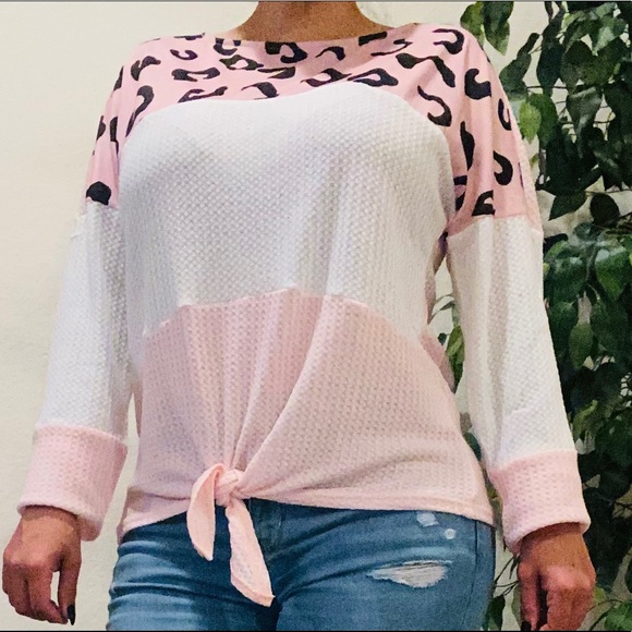 Pink Color Block Leopard Top - Picture 2 of 4